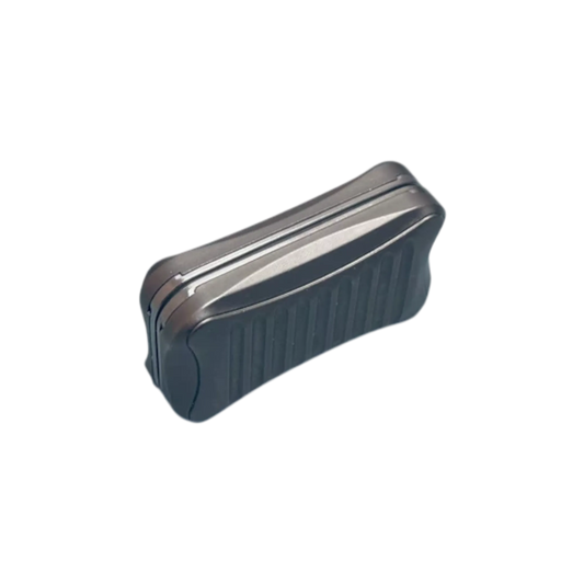 Side view of the Stria magnetic slider with both plates together and curved edges visible.